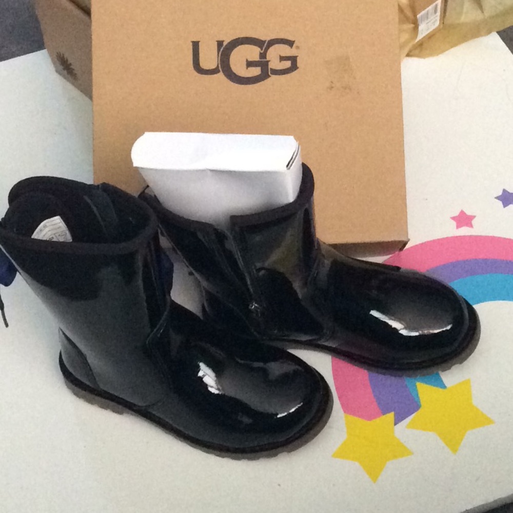 ❌SOLD❌Authentic “Corene” ugg boots